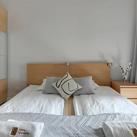 Apartament Bursztynowa - Garden *